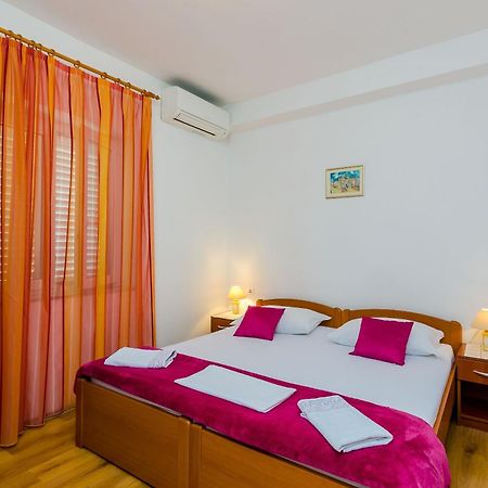 Guesthouse Matusic دوبروفينك الغرفة الصورة
