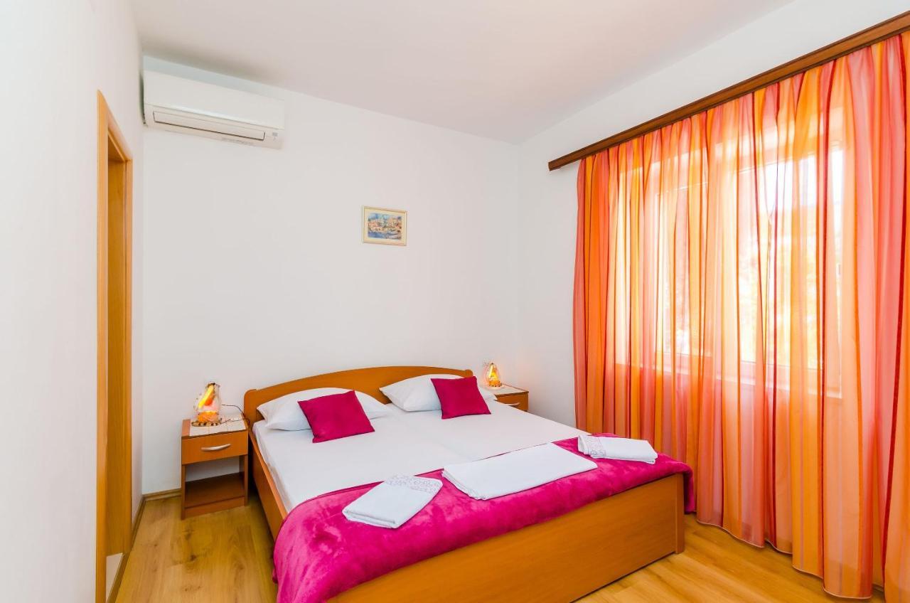 Guesthouse Matusic دوبروفينك الغرفة الصورة