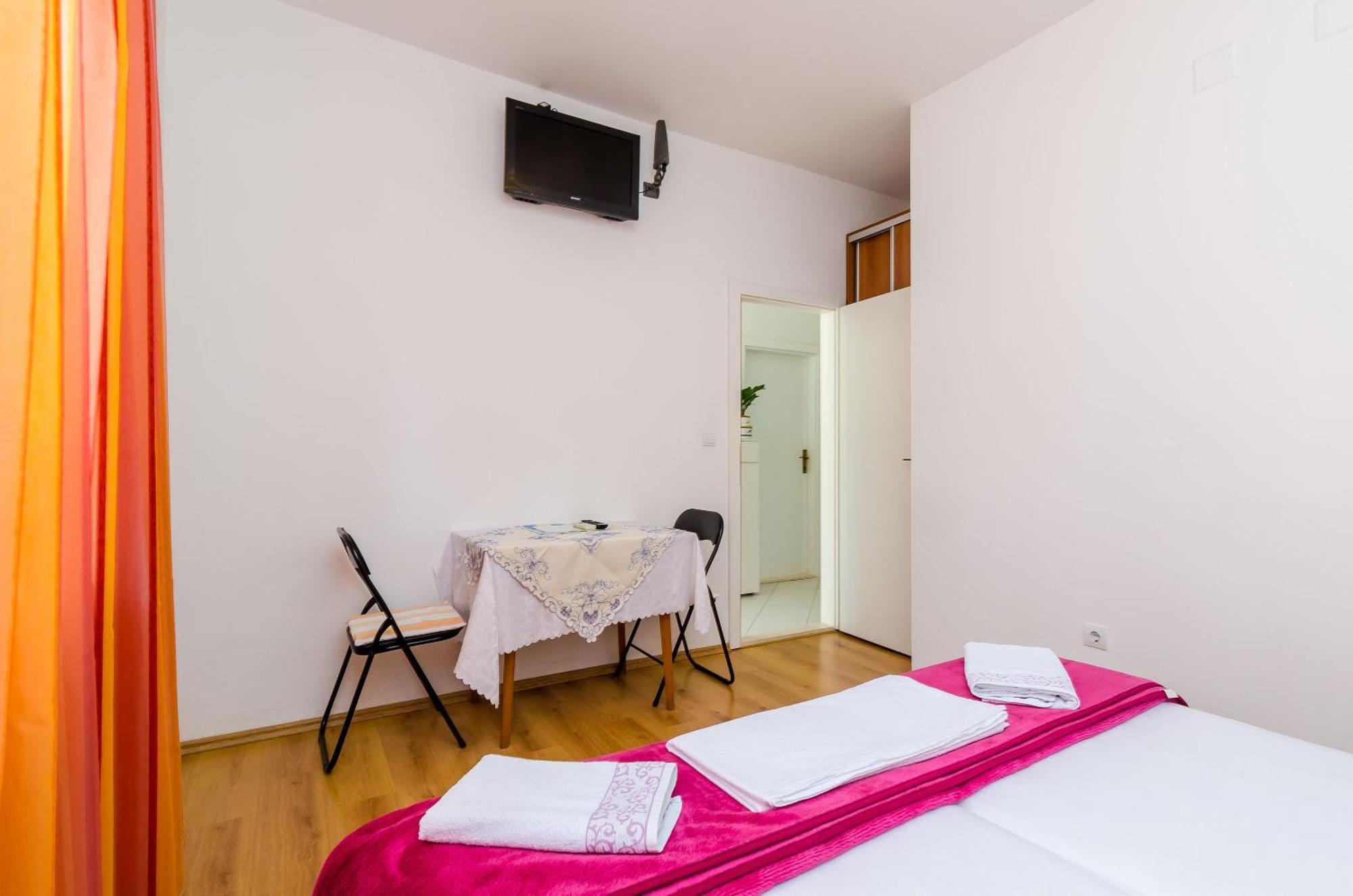 Guesthouse Matusic دوبروفينك الغرفة الصورة