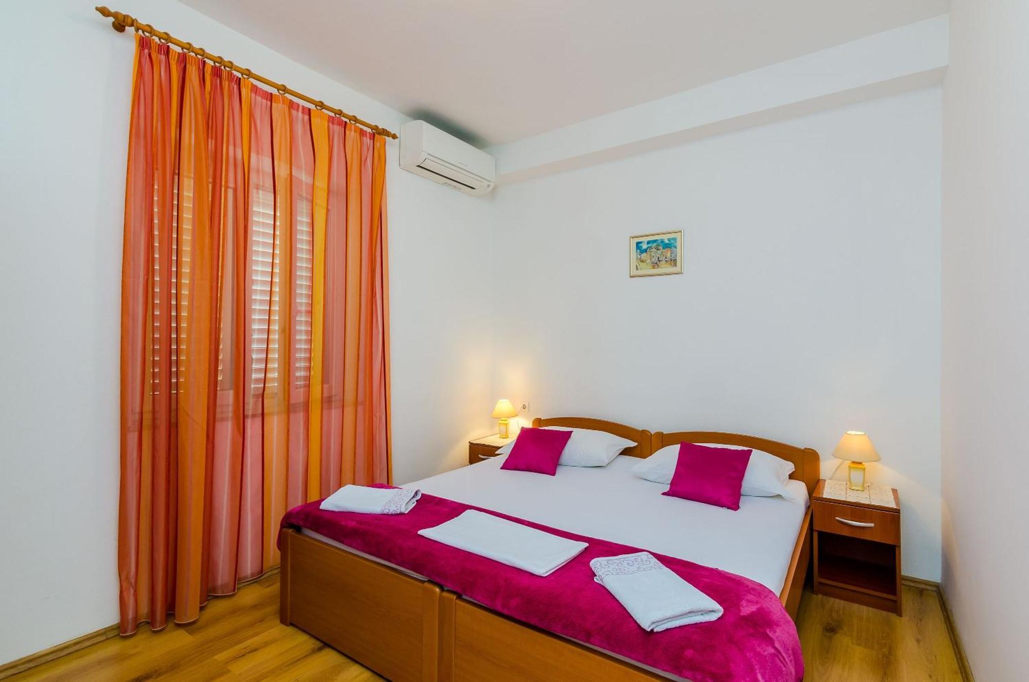 Guesthouse Matusic دوبروفينك الغرفة الصورة