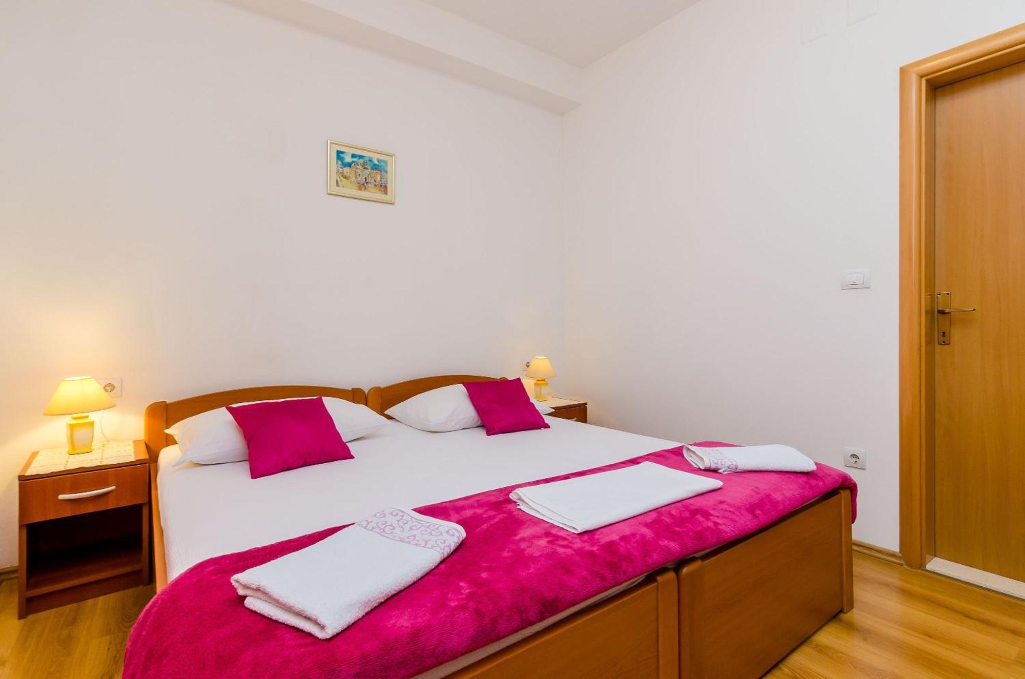 Guesthouse Matusic دوبروفينك الغرفة الصورة