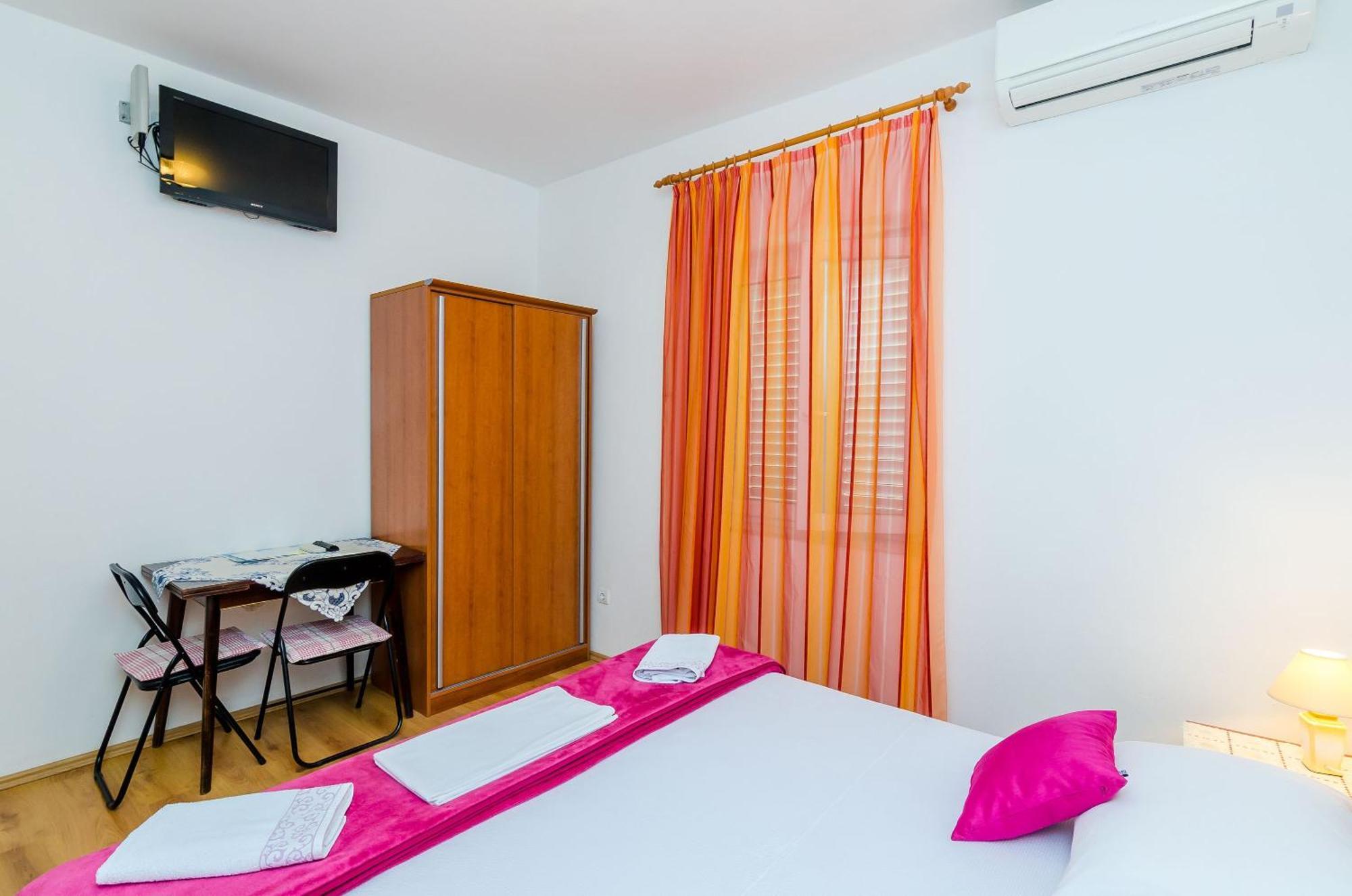 Guesthouse Matusic دوبروفينك الغرفة الصورة